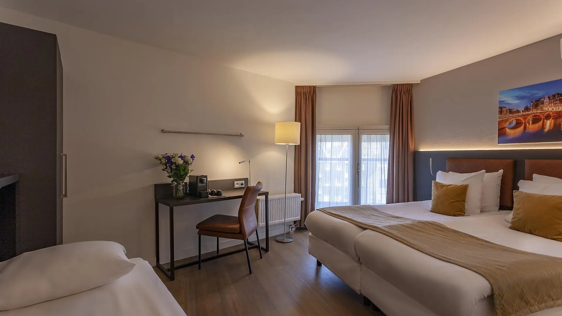 Avenue Hotel Amsterdam 3*,