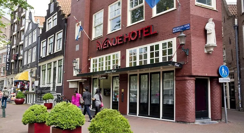 Avenue Hotel location