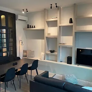  Apartment 3 Bedroom Art-nouveau With Free Parking Belgium